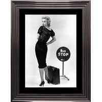 Affiche encadrée Noir et Blanc: Bus Stop - Marilyn Monroe - 50x70 cm (Cadre Tucson)